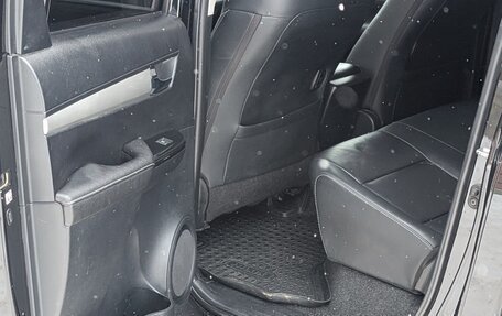 Toyota Hilux VIII, 2017 год, 3 899 999 рублей, 10 фотография