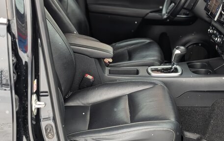 Toyota Hilux VIII, 2017 год, 3 899 999 рублей, 11 фотография