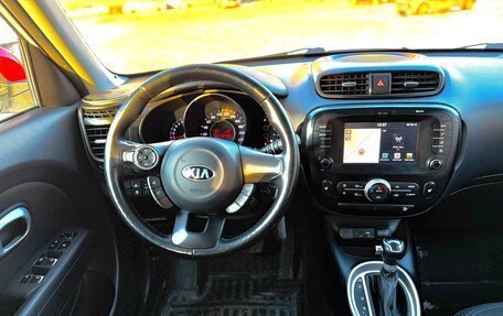 KIA Soul II рестайлинг, 2017 год, 1 349 000 рублей, 22 фотография