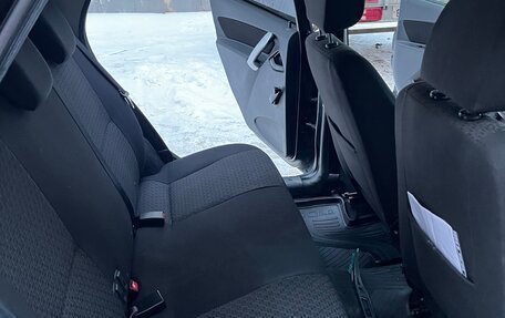 Datsun on-DO I рестайлинг, 2014 год, 380 000 рублей, 8 фотография