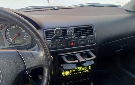 Volkswagen Bora, 2002 год, 700 000 рублей, 14 фотография