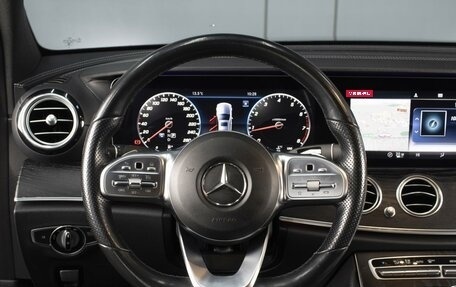 Mercedes-Benz E-Класс, 2018 год, 3 700 000 рублей, 11 фотография