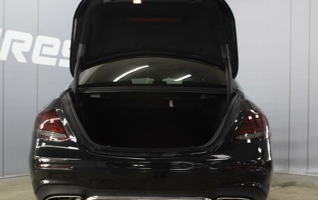 Mercedes-Benz E-Класс, 2018 год, 3 700 000 рублей, 22 фотография