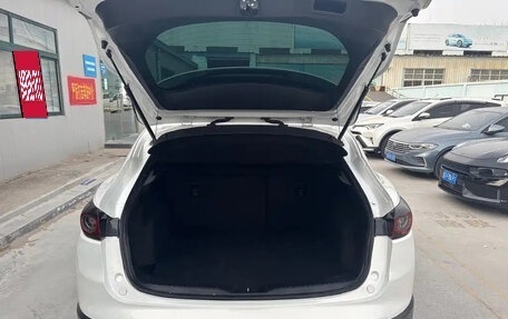 Mazda CX-4, 2022 год, 1 860 000 рублей, 7 фотография