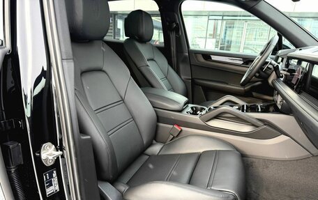 Porsche Cayenne III, 2025 год, 17 850 000 рублей, 33 фотография