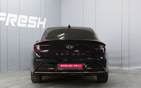 Hyundai Sonata VIII, 2019 год, 2 500 000 рублей, 4 фотография