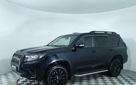 Toyota Land Cruiser Prado 150 рестайлинг 2, 2021 год, 6 119 000 рублей, 1 фотография
