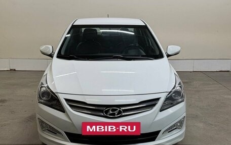 Hyundai Solaris II рестайлинг, 2015 год, 967 000 рублей, 4 фотография