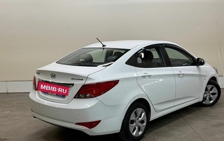 Hyundai Solaris II рестайлинг, 2015 год, 967 000 рублей, 2 фотография