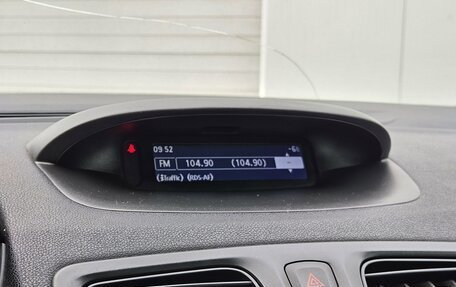 Renault Fluence I, 2011 год, 530 000 рублей, 12 фотография