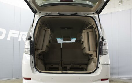 Toyota Vellfire I, 2010 год, 1 820 000 рублей, 16 фотография