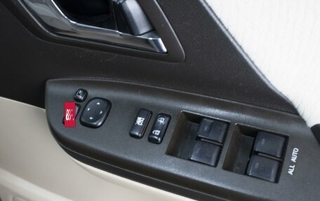 Toyota Vellfire I, 2010 год, 1 820 000 рублей, 15 фотография