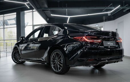 Toyota Camry, 2025 год, 4 300 000 рублей, 9 фотография