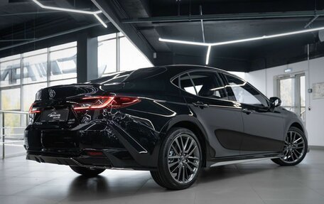 Toyota Camry, 2025 год, 4 300 000 рублей, 11 фотография