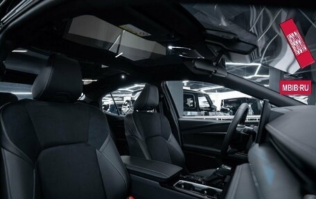 Toyota Camry, 2025 год, 4 300 000 рублей, 24 фотография