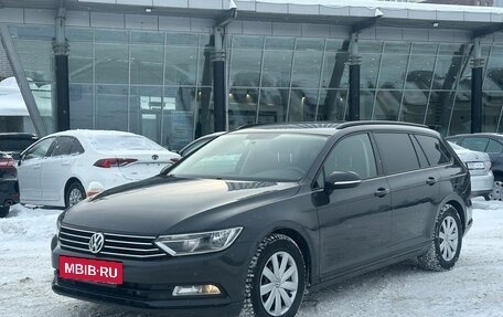 Volkswagen Passat B8 рестайлинг, 2016 год, 1 450 000 рублей, 3 фотография