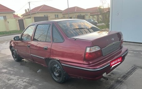 Daewoo Nexia I рестайлинг, 2004 год, 120 000 рублей, 2 фотография