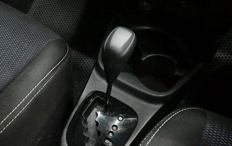 Toyota Vitz, 2018 год, 1 100 000 рублей, 14 фотография