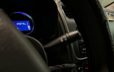 Renault Logan II, 2018 год, 900 000 рублей, 14 фотография