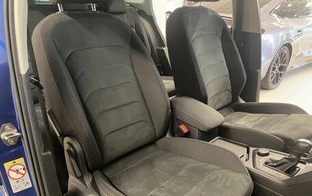 Volkswagen Tiguan II, 2019 год, 2 299 000 рублей, 14 фотография