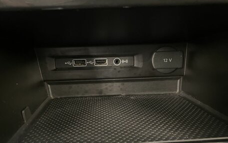 Volkswagen Tiguan II, 2019 год, 2 299 000 рублей, 31 фотография