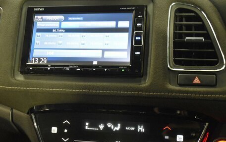 Honda Vezel, 2018 год, 1 849 000 рублей, 15 фотография