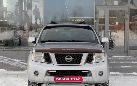 Nissan Pathfinder, 2011 год, 1 720 000 рублей, 2 фотография