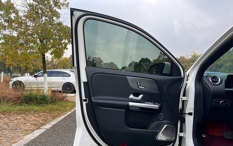 Mercedes-Benz GLA, 2022 год, 2 011 125 рублей, 12 фотография