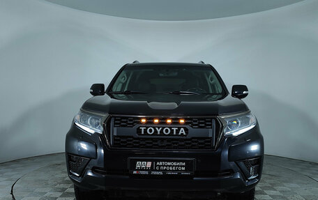 Toyota Land Cruiser Prado 150 рестайлинг 2, 2021 год, 6 119 000 рублей, 2 фотография