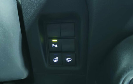 Toyota Land Cruiser Prado 150 рестайлинг 2, 2021 год, 6 119 000 рублей, 15 фотография