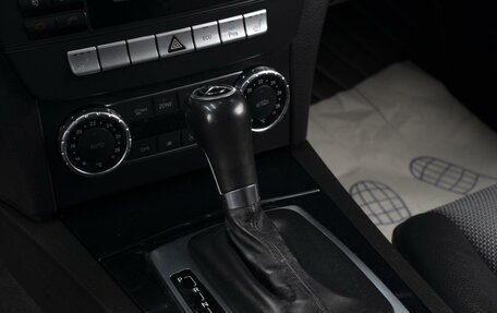 Mercedes-Benz C-Класс, 2011 год, 1 390 000 рублей, 17 фотография