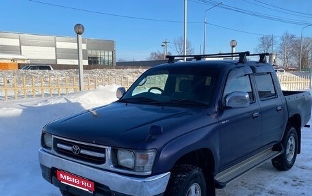 Toyota Hilux VI, 1999 год, 900 000 рублей, 1 фотография