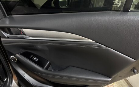 Mazda 6, 2019 год, 2 350 000 рублей, 13 фотография