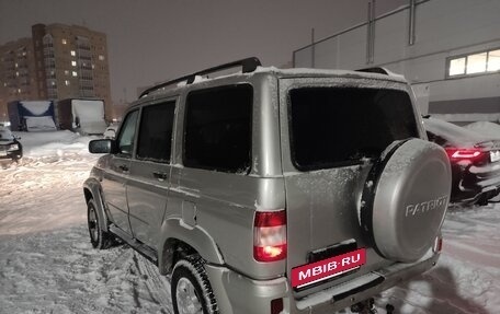 ЛуАЗ Patriot, 2013 год, 560 000 рублей, 3 фотография