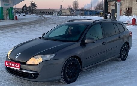 Renault Laguna III рестайлинг, 2008 год, 450 000 рублей, 2 фотография