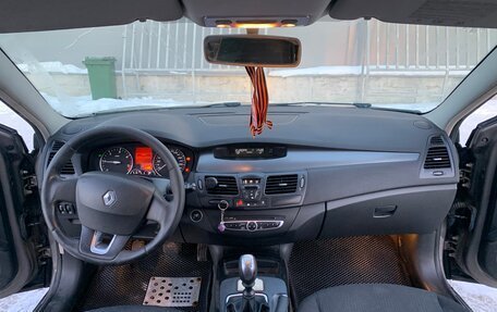 Renault Laguna III рестайлинг, 2008 год, 450 000 рублей, 19 фотография