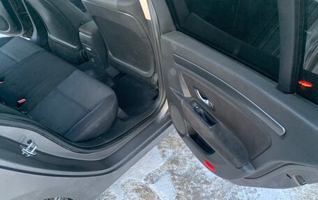 Renault Laguna III рестайлинг, 2008 год, 450 000 рублей, 22 фотография