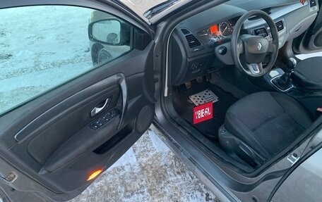 Renault Laguna III рестайлинг, 2008 год, 450 000 рублей, 21 фотография