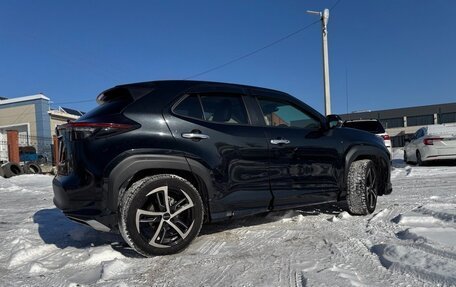 Toyota Yaris Cross, 2020 год, 1 960 000 рублей, 3 фотография