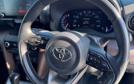 Toyota Yaris Cross, 2020 год, 1 960 000 рублей, 14 фотография