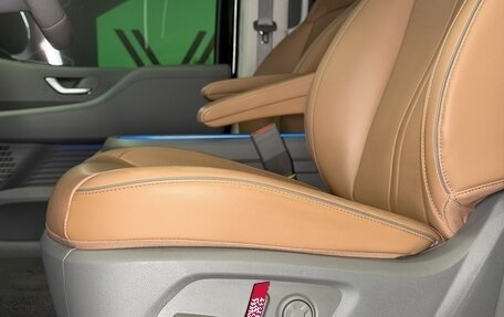 Hyundai Staria, 2023 год, 7 490 000 рублей, 10 фотография