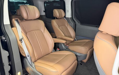 Hyundai Staria, 2023 год, 7 490 000 рублей, 20 фотография