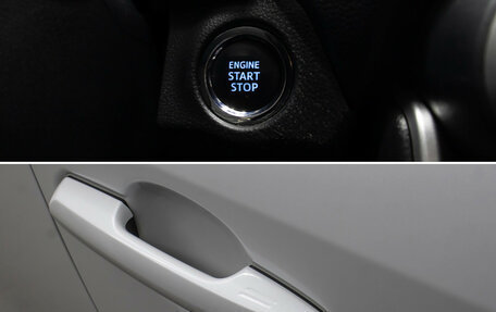 Toyota RAV4, 2022 год, 3 998 000 рублей, 17 фотография