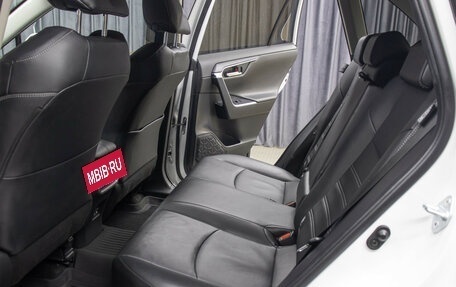 Toyota RAV4, 2022 год, 3 998 000 рублей, 11 фотография