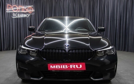 BMW 3 серия, 2021 год, 3 498 000 рублей, 2 фотография