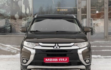 Mitsubishi Outlander III рестайлинг 3, 2016 год, 1 860 000 рублей, 2 фотография