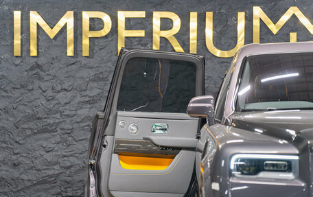 Rolls-Royce Cullinan, 2022 год, 59 500 000 рублей, 3 фотография