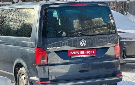 Volkswagen Multivan T6 рестайлинг, 2021 год, 6 000 000 рублей, 9 фотография