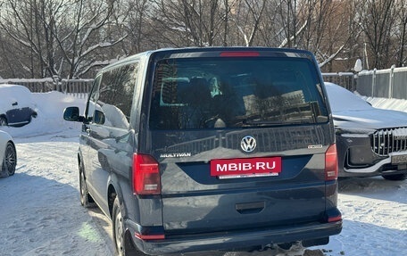 Volkswagen Multivan T6 рестайлинг, 2021 год, 6 000 000 рублей, 24 фотография