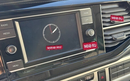 Volkswagen Multivan T6 рестайлинг, 2021 год, 6 000 000 рублей, 21 фотография